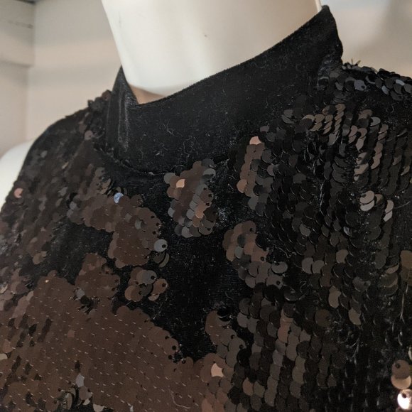 Forever 21 Contemporary Black Velveteen & Sequin Fitted Dress - Picture 3 of 4